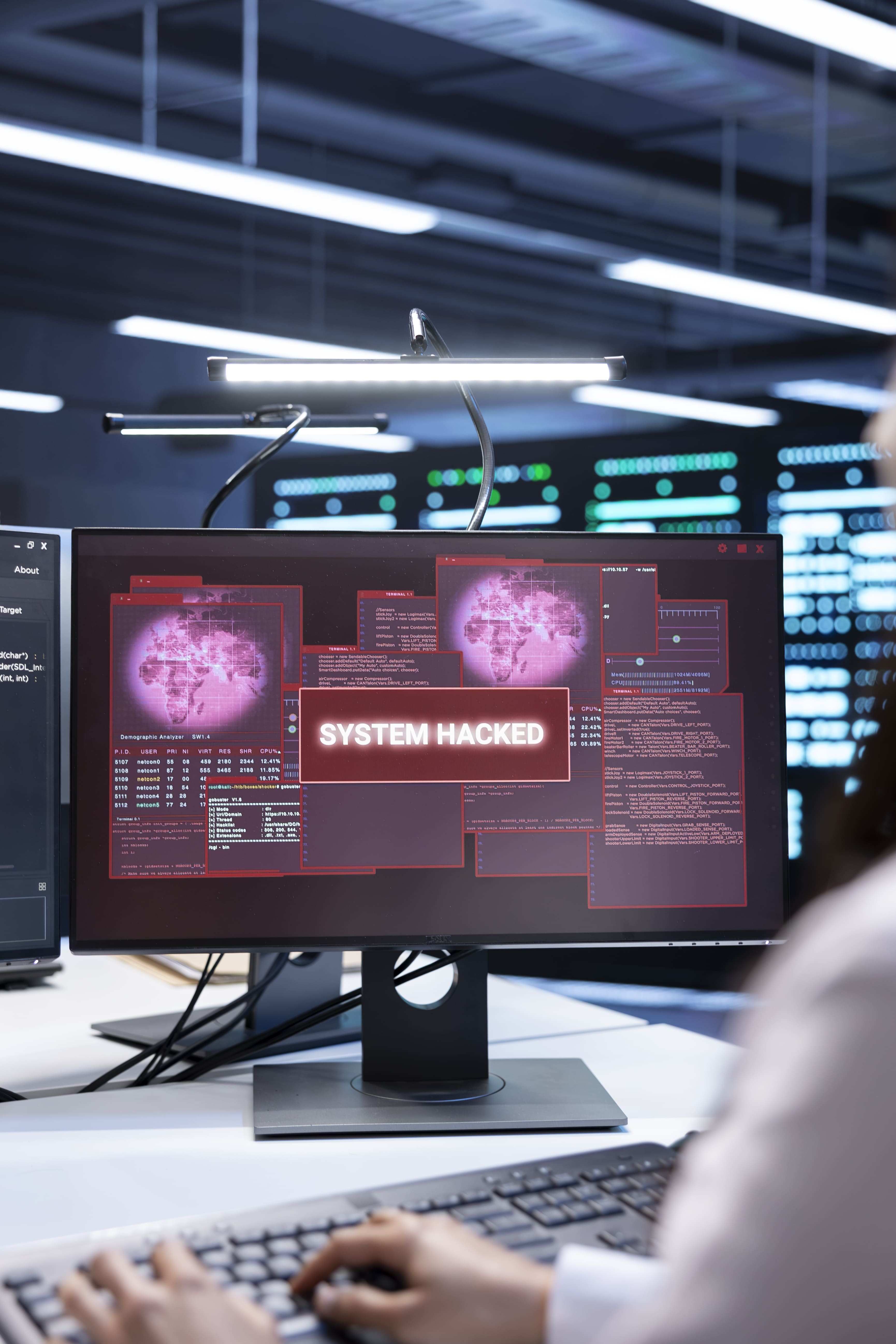 Autonomous Fraud Detection